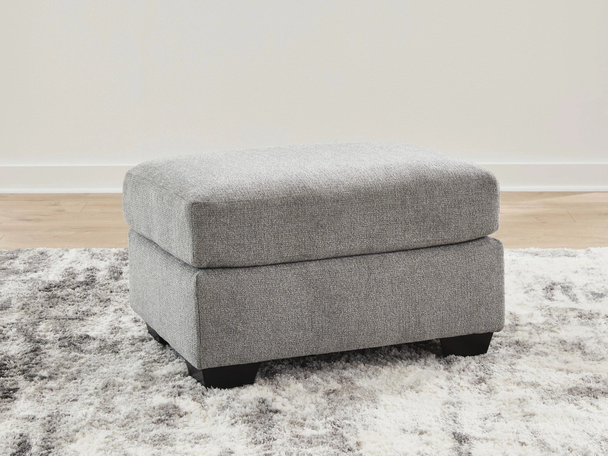 Loreo Ottoman