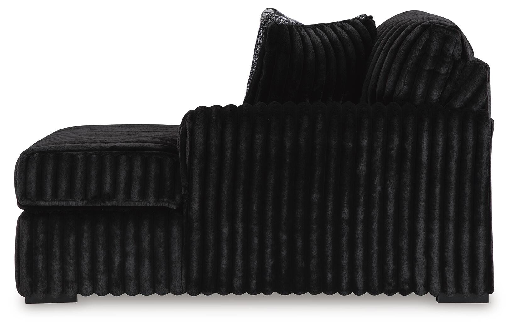 Midnight-Madness Sectional with Chaise - Romeo & Juliet Furniture (Warren,MI)