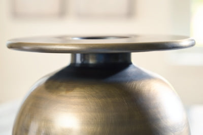 Fedorleigh Vase - Romeo & Juliet Furniture (Warren,MI)