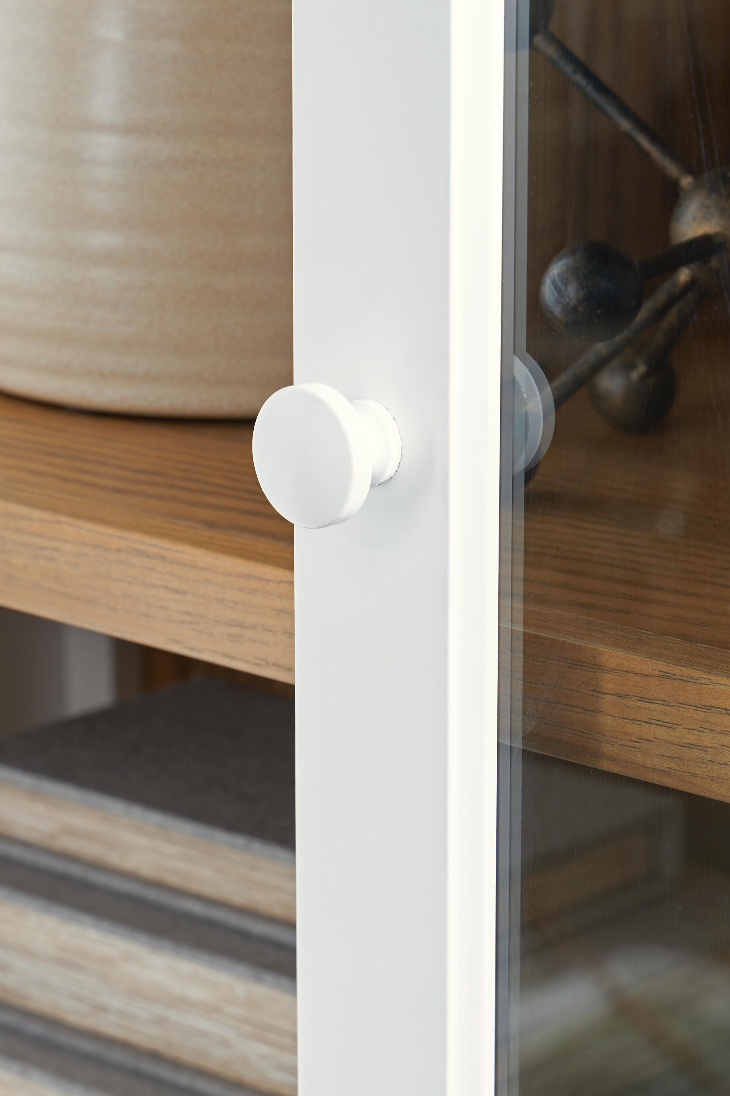 Dagandale Accent Cabinet - Romeo & Juliet Furniture (Warren,MI)