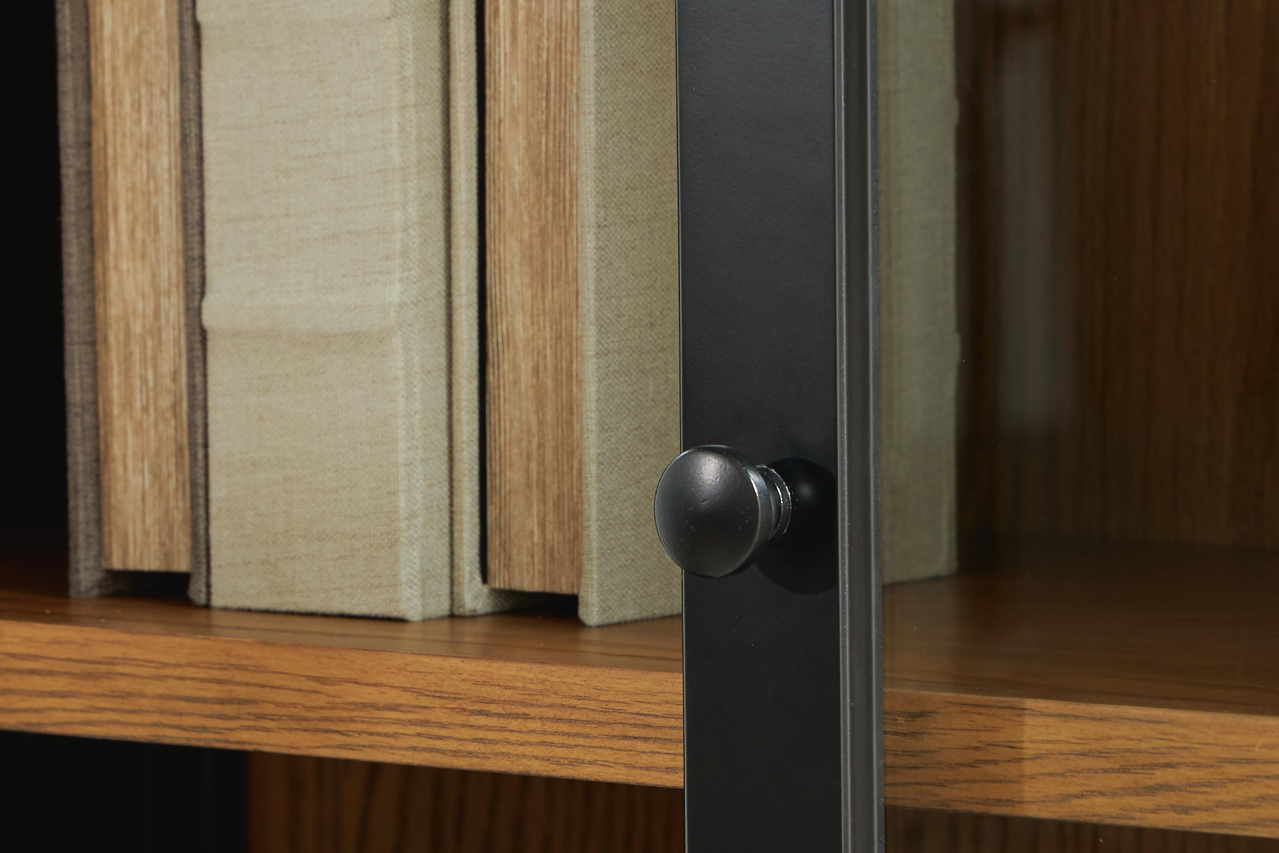 Dagandale Accent Cabinet - Romeo & Juliet Furniture (Warren,MI)