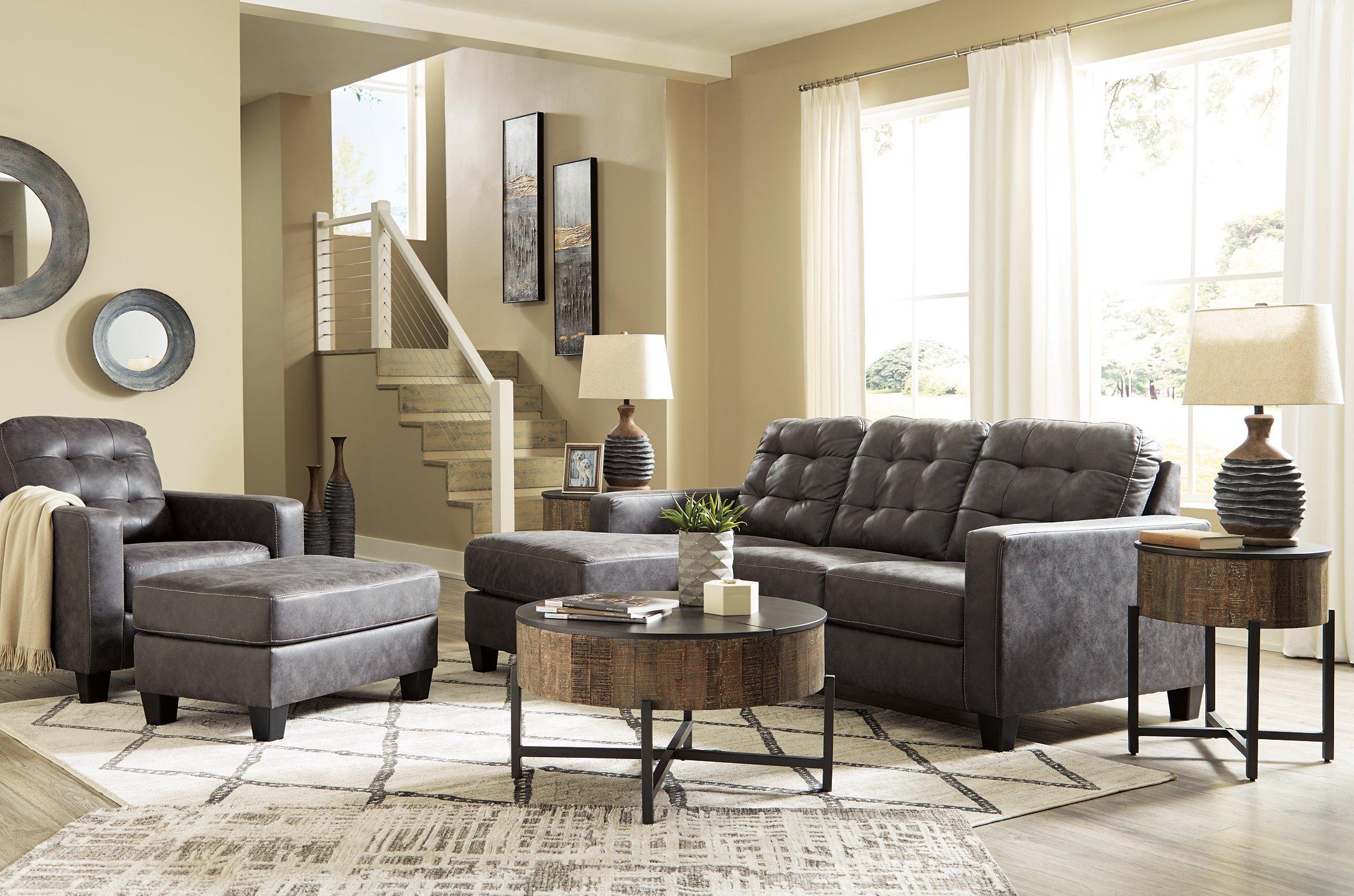 Venaldi Living Room Set