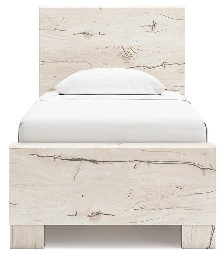Lawroy Bed - Romeo & Juliet Furniture (Warren,MI)