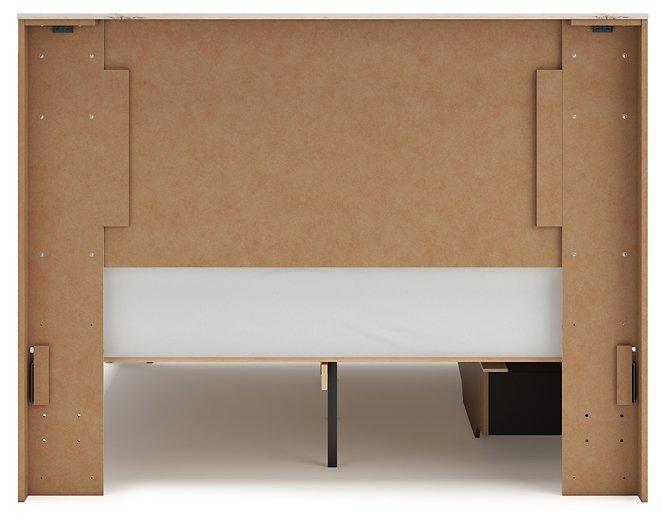 Lawroy Bed - Romeo & Juliet Furniture (Warren,MI)