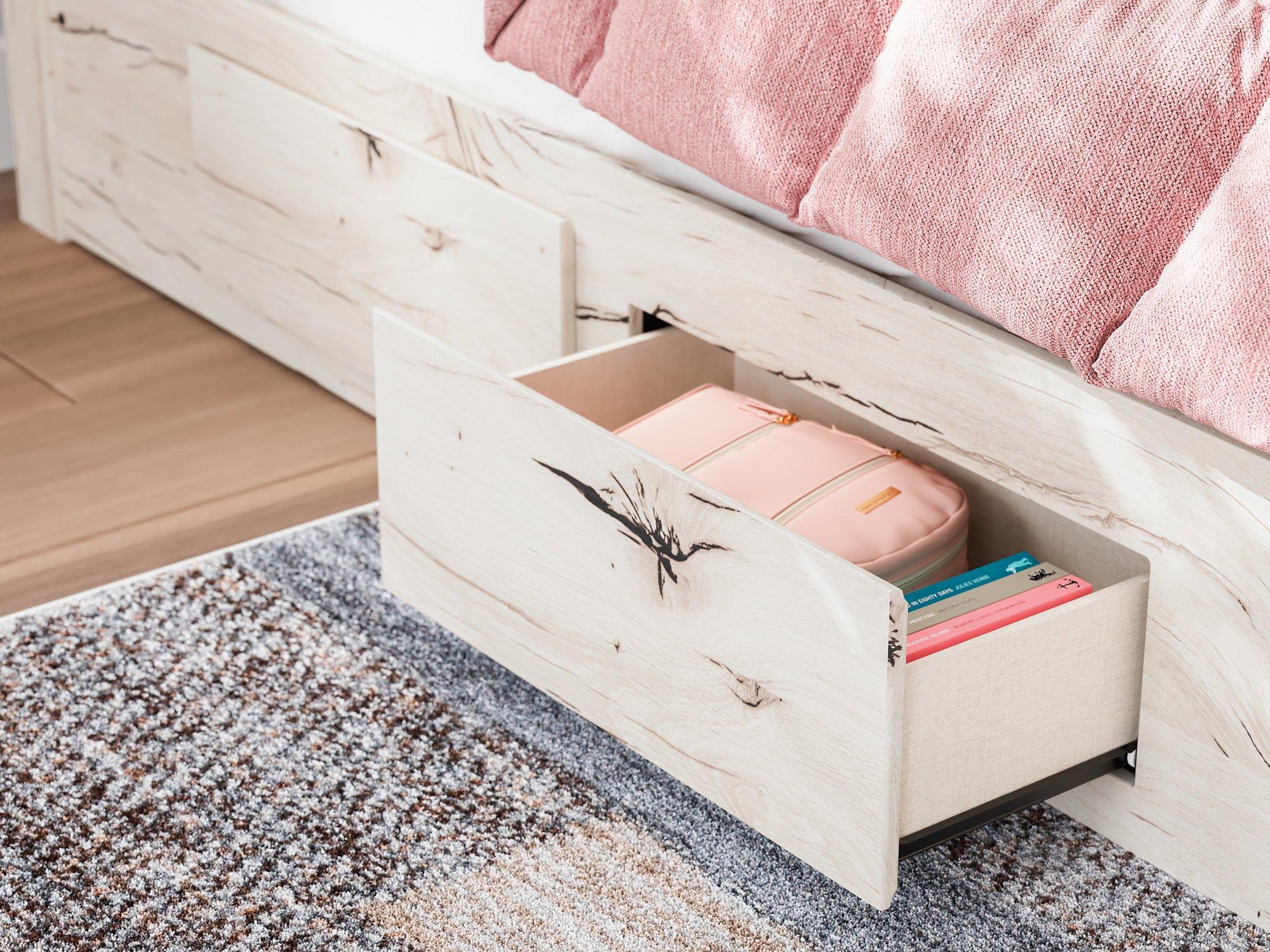 Lawroy Bed - Romeo & Juliet Furniture (Warren,MI)
