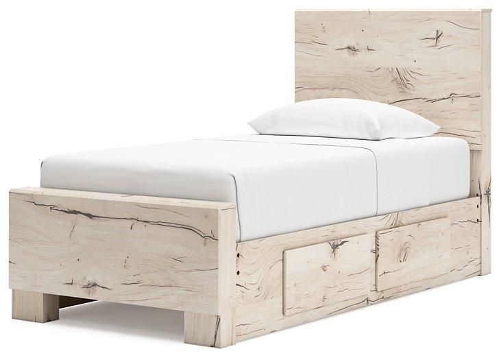 Lawroy Bed - Romeo & Juliet Furniture (Warren,MI)