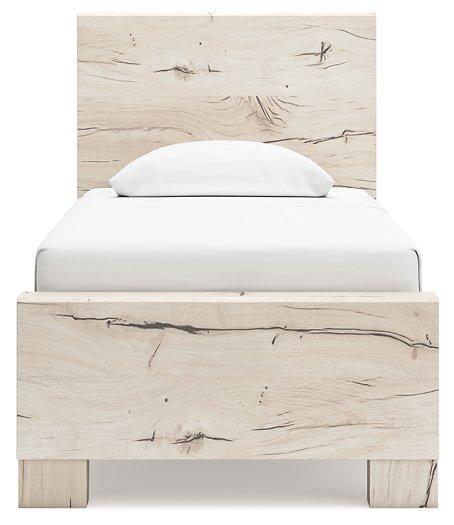 Lawroy Bed - Romeo & Juliet Furniture (Warren,MI)