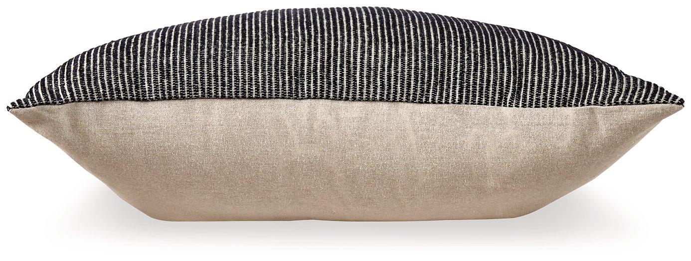 Edelmont Pillow (Set of 4)