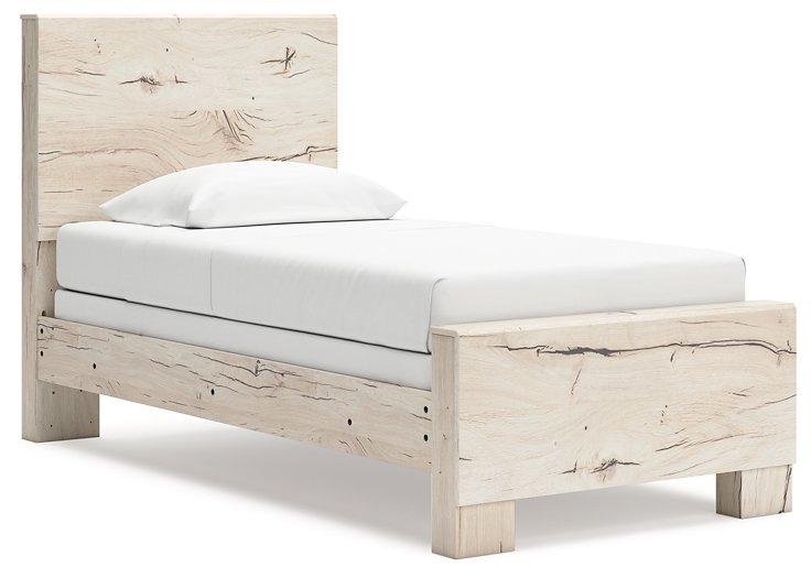 Lawroy Bed - Romeo & Juliet Furniture (Warren,MI)