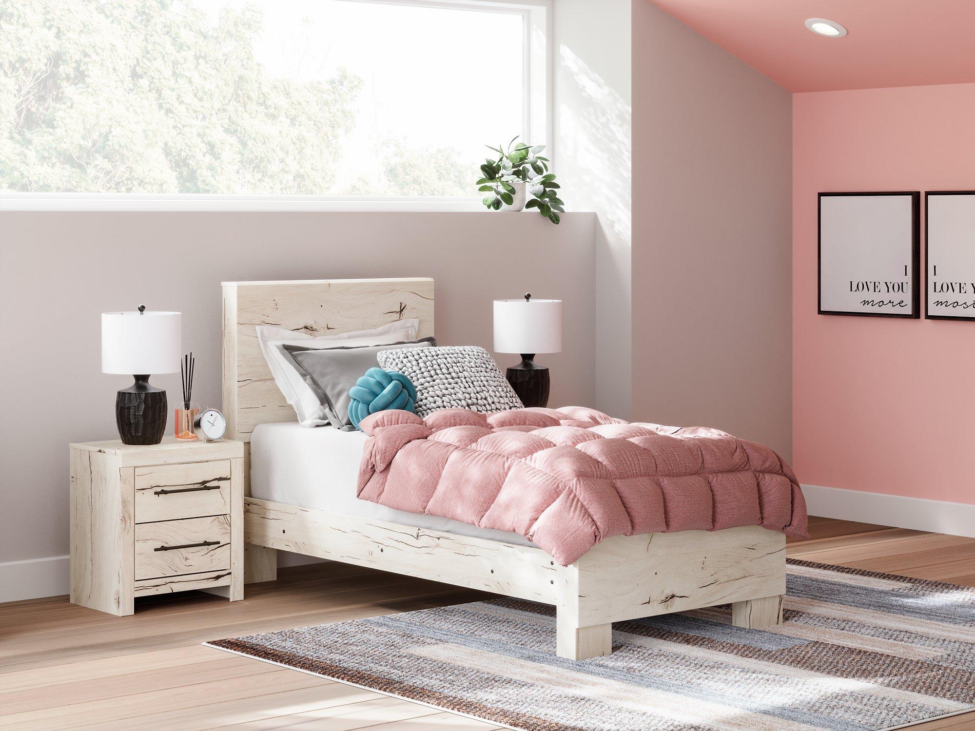 Lawroy Bed - Romeo & Juliet Furniture (Warren,MI)