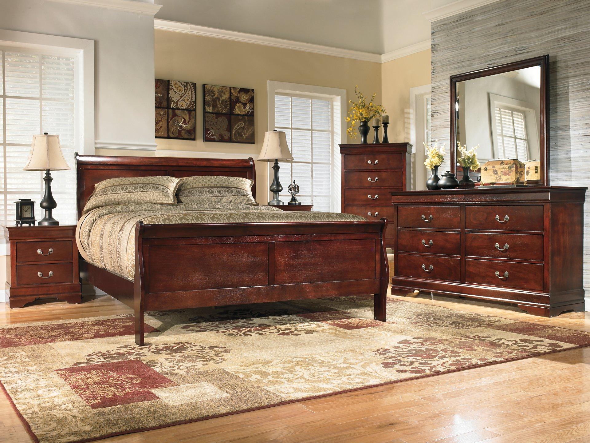 Alisdair Dresser and Mirror - Romeo & Juliet Furniture (Warren,MI)