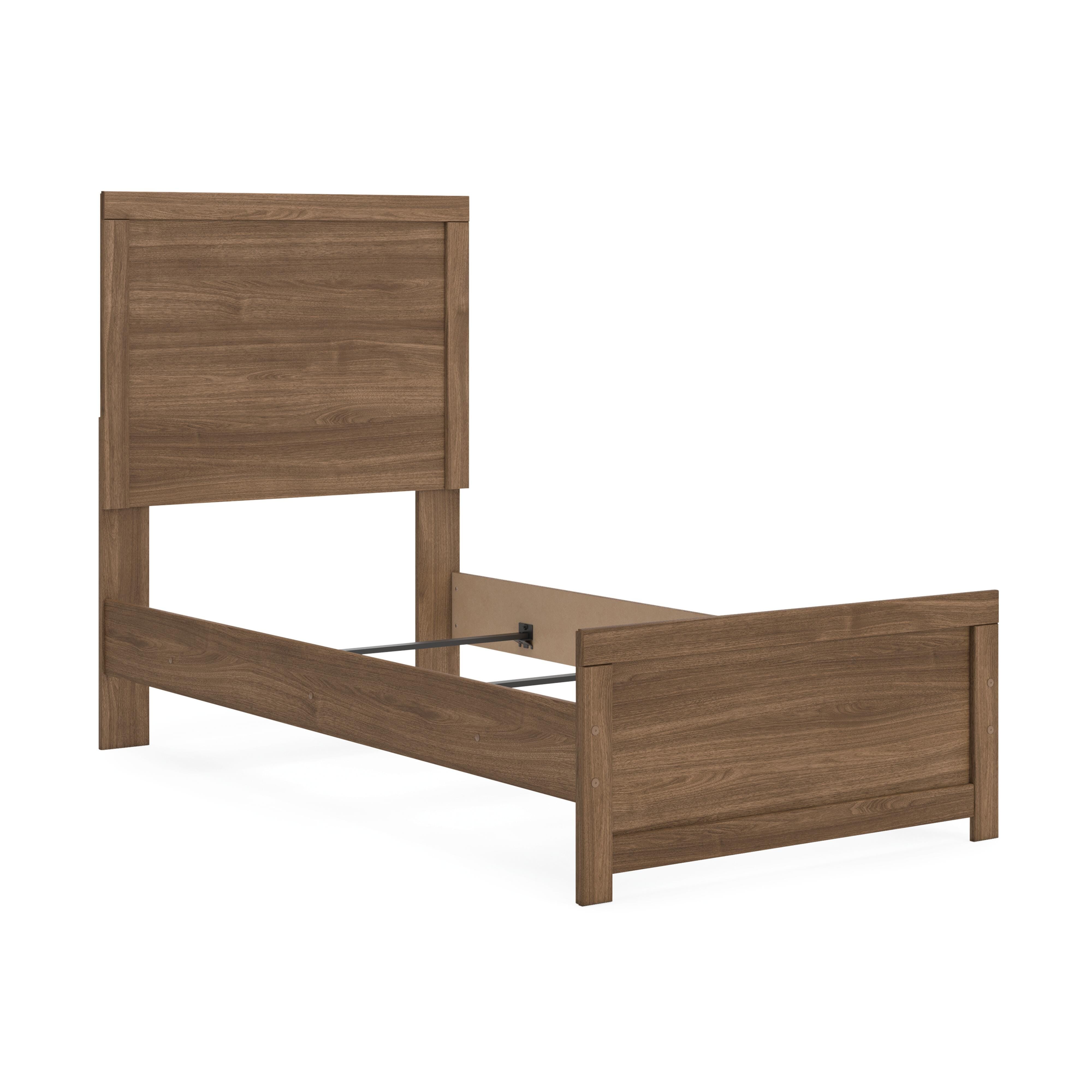 Broachmyn Bed - Romeo & Juliet Furniture (Warren,MI)