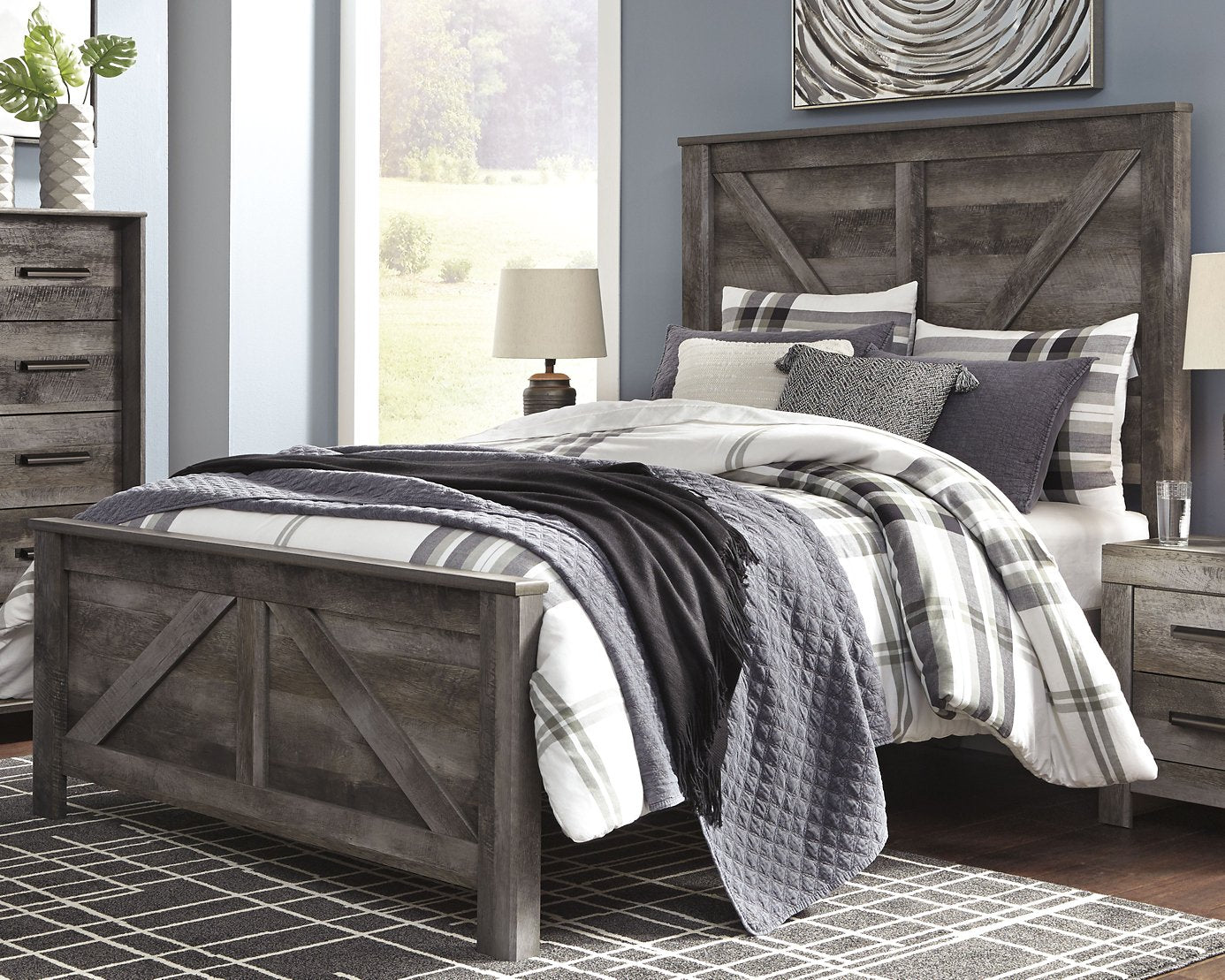 Wynnlow Crossbuck Bed - Romeo & Juliet Furniture (Warren,MI)