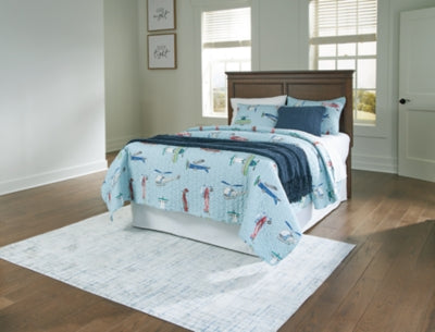 Danabrin Panel Storage Bed - Romeo & Juliet Furniture (Warren,MI)