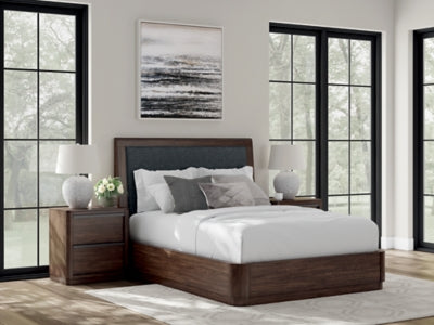 Dilenno Upholstered Bed - Romeo & Juliet Furniture (Warren,MI)