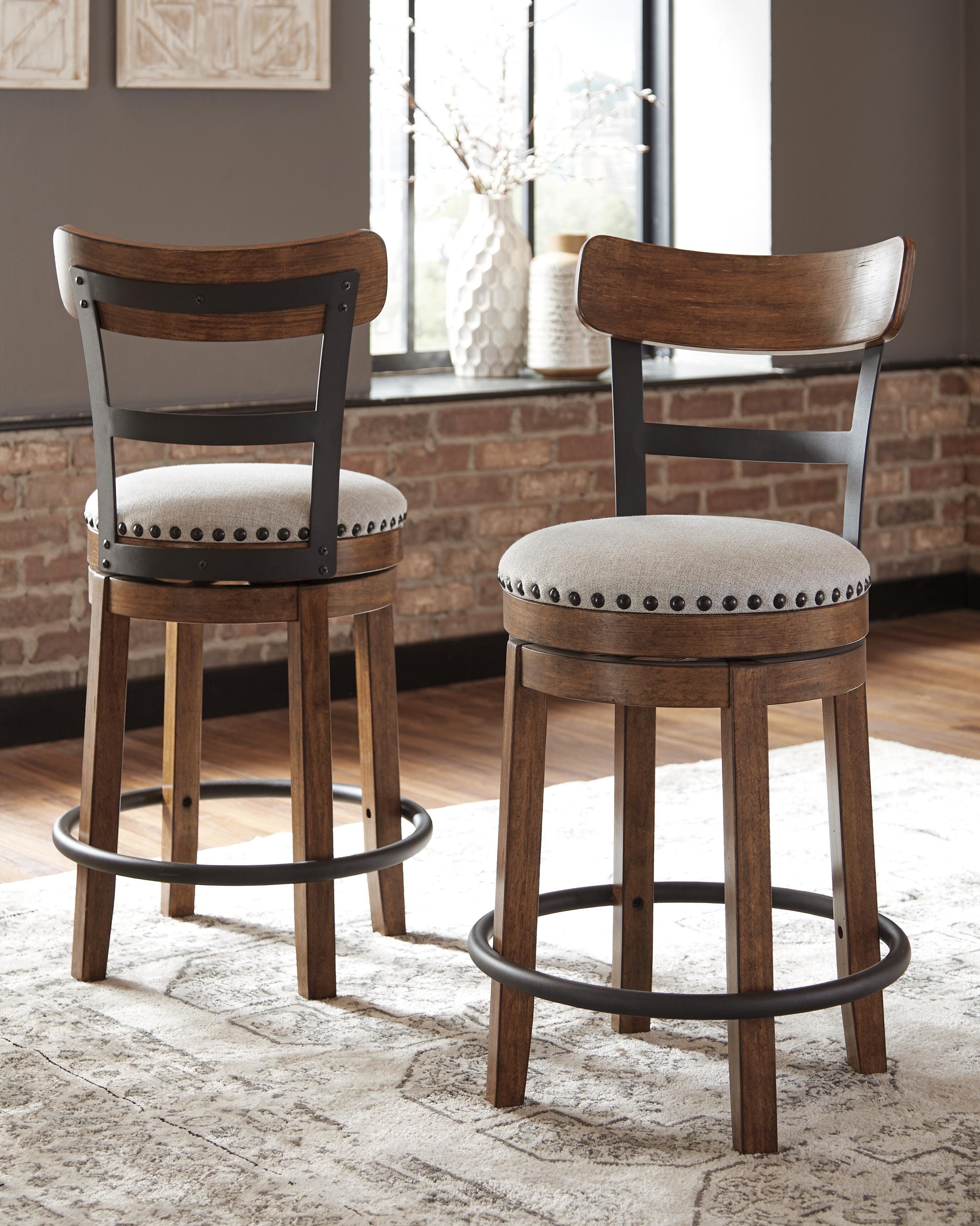 Valebeck Counter Height Bar Stool - Romeo & Juliet Furniture (Warren,MI)