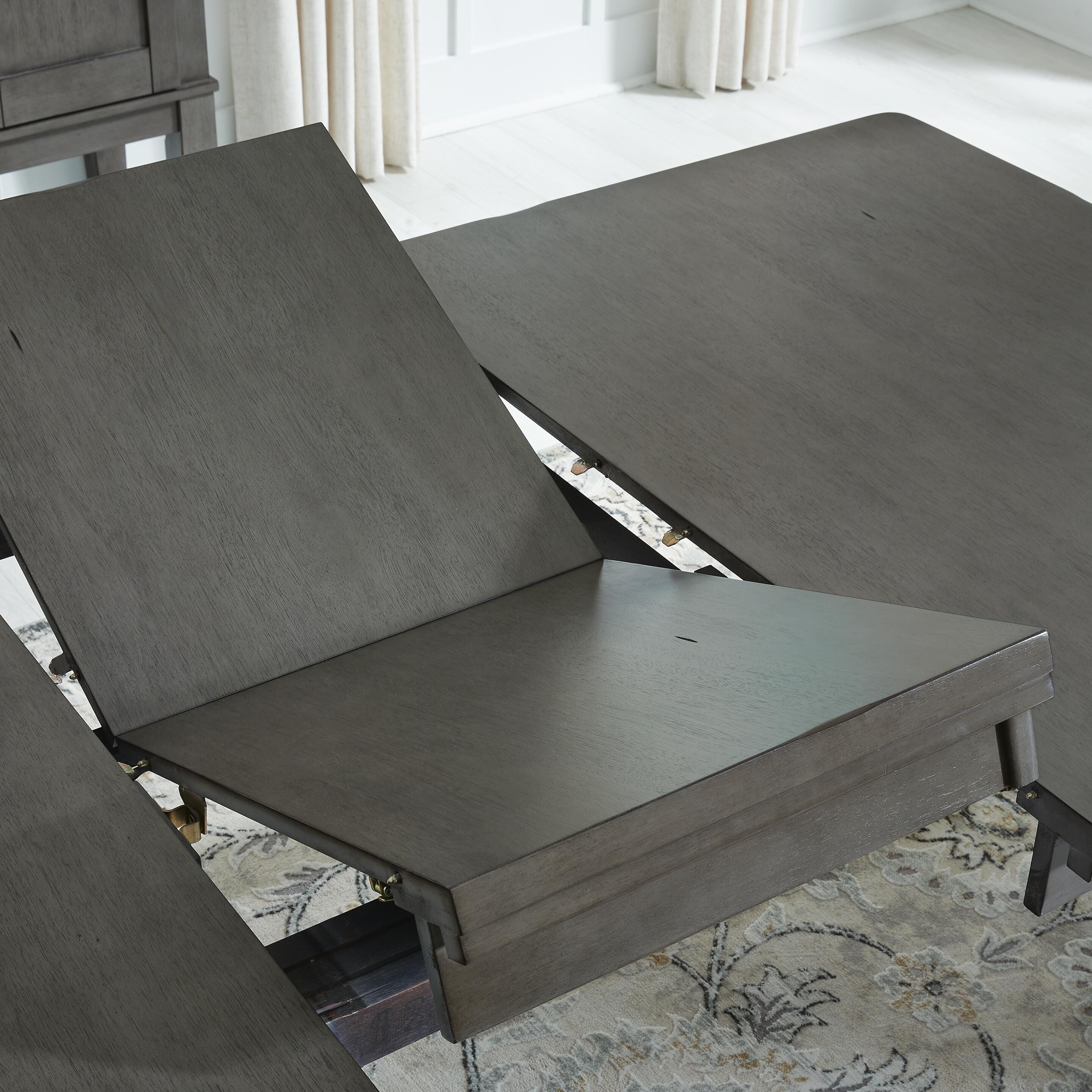 Hallanden Dining Room Set - Romeo & Juliet Furniture (Warren,MI)