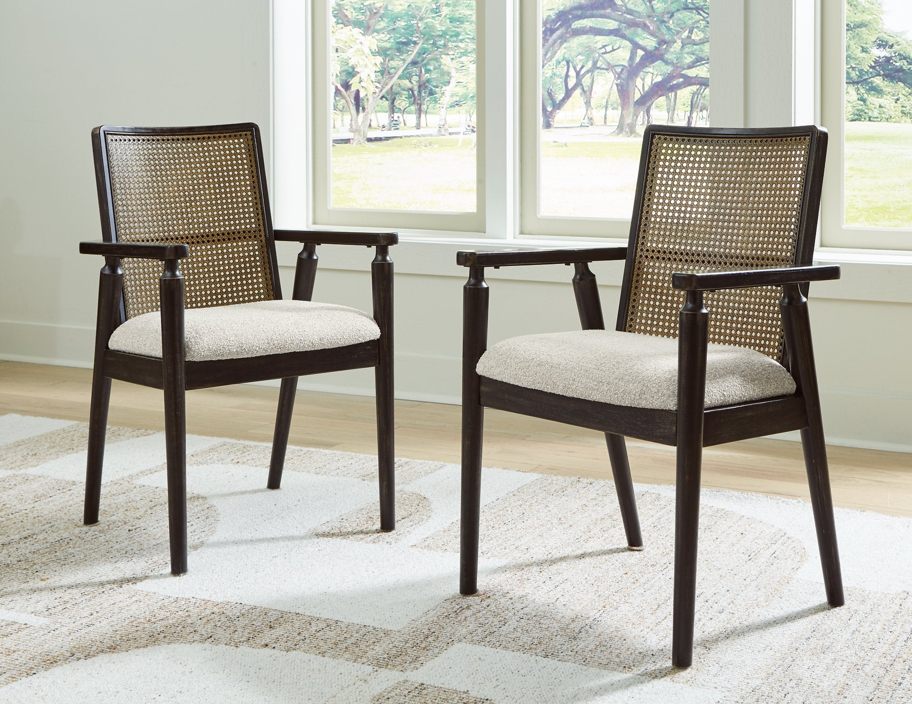 Galliden Dining Arm Chair - Romeo & Juliet Furniture (Warren,MI)