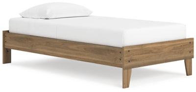 Deanlow Bed - Romeo & Juliet Furniture (Warren,MI)