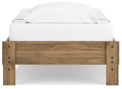 Deanlow Bed - Romeo & Juliet Furniture (Warren,MI)