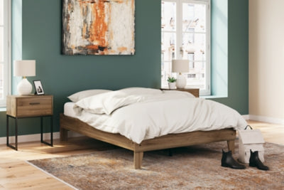 Deanlow Bed - Romeo & Juliet Furniture (Warren,MI)