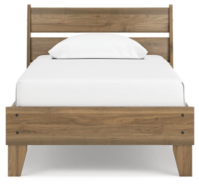 Deanlow Bed - Romeo & Juliet Furniture (Warren,MI)