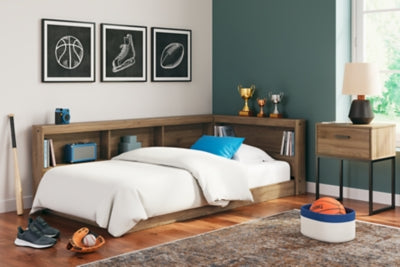 Deanlow Bed - Romeo & Juliet Furniture (Warren,MI)