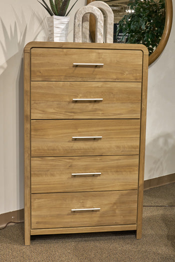 Gramburg Chest of Drawers - Romeo & Juliet Furniture (Warren,MI)