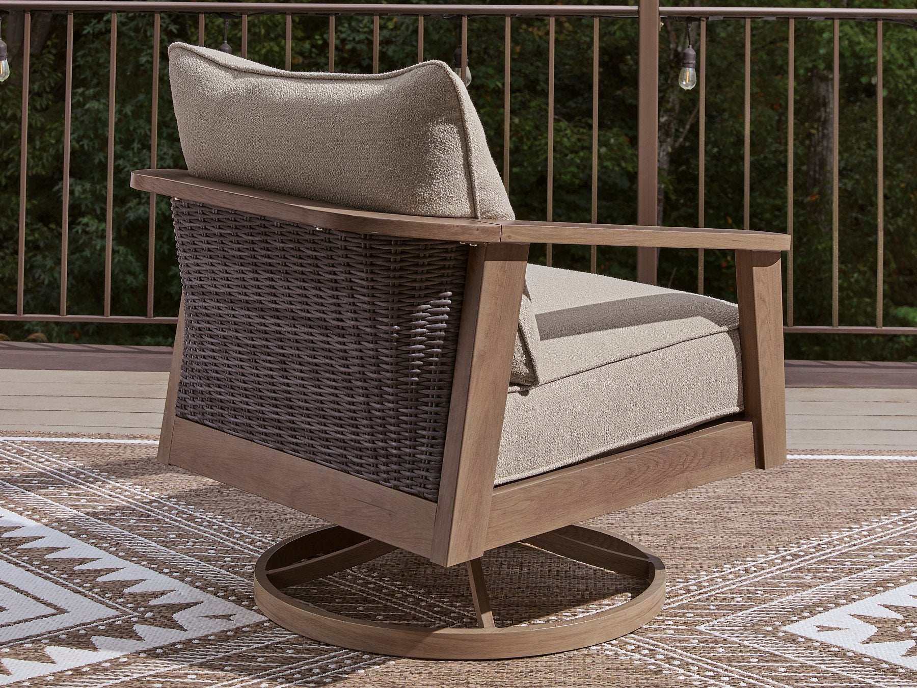 Harmony Headlands Outdoor Swivel Lounge with Cushion - Romeo & Juliet Furniture (Warren,MI)