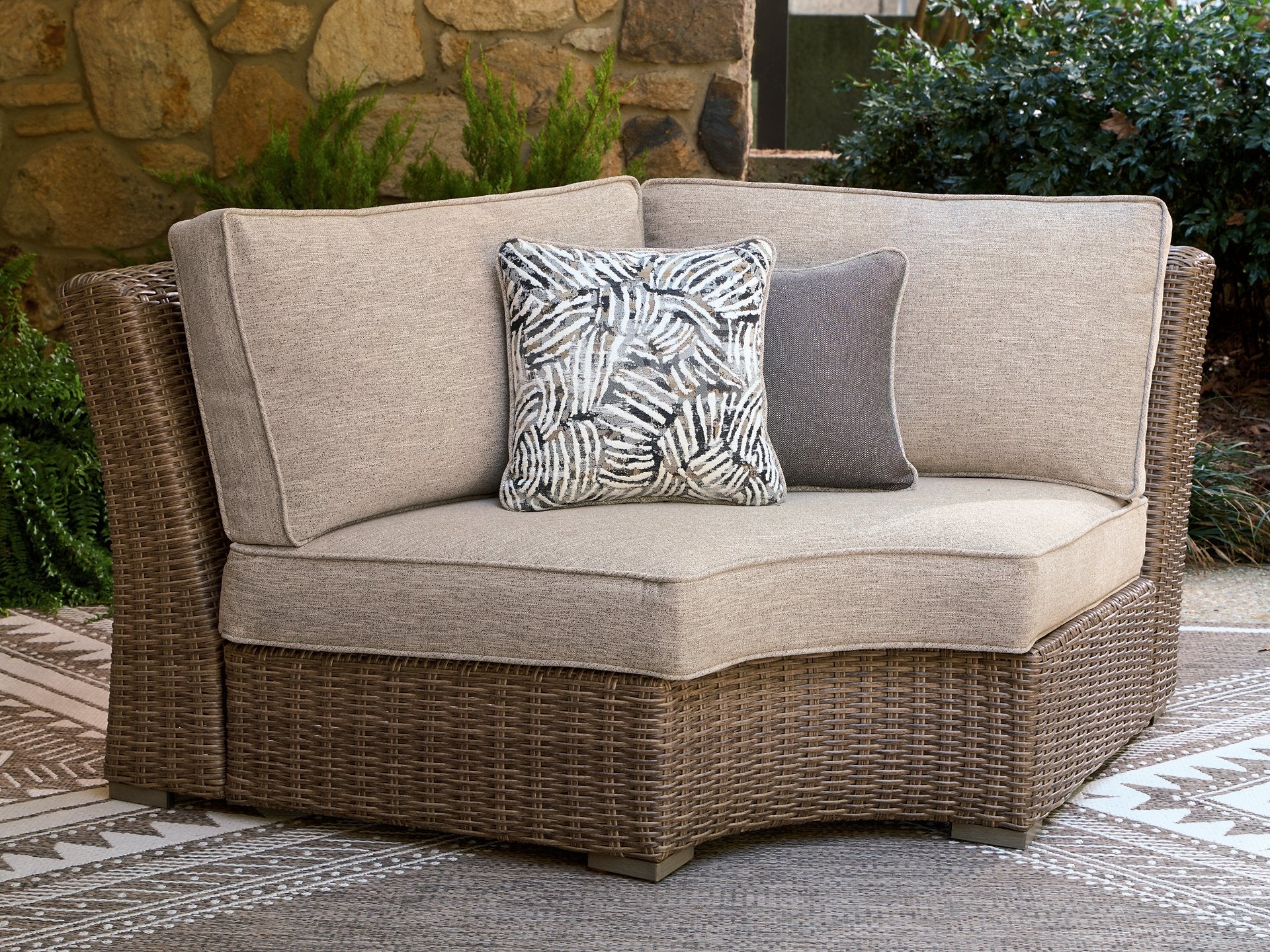 Laguna Heights Outdoor Sectional - Romeo & Juliet Furniture (Warren,MI)