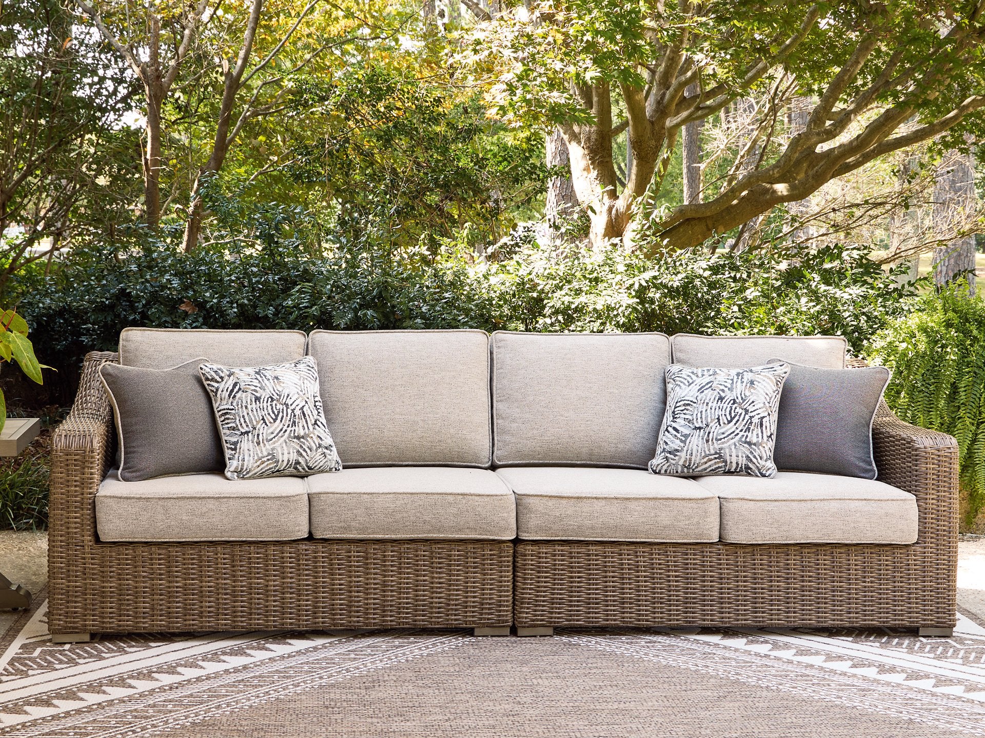 Laguna Heights Outdoor Sectional - Romeo & Juliet Furniture (Warren,MI)