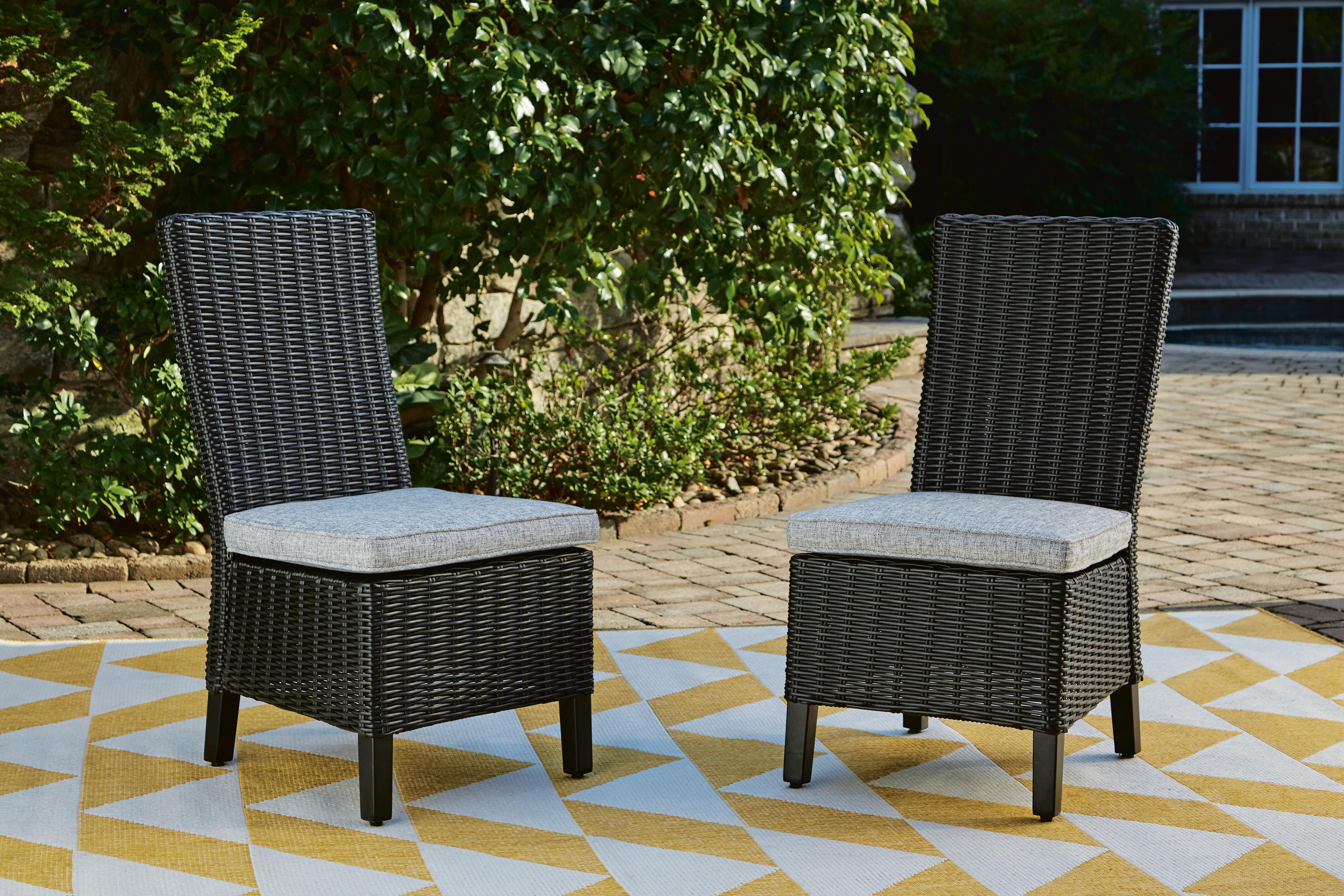 Beachcroft Outdoor Side Chair with Cushion (Set of 2) - Romeo & Juliet Furniture (Warren,MI)