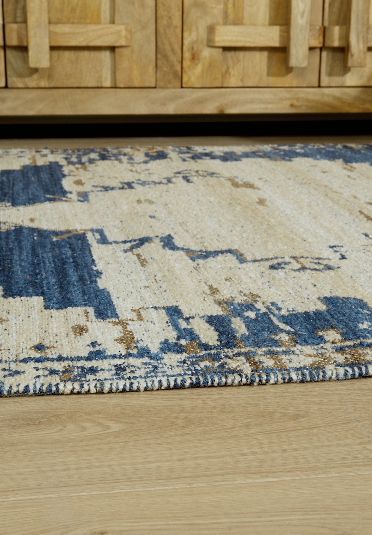 Varnler Rug