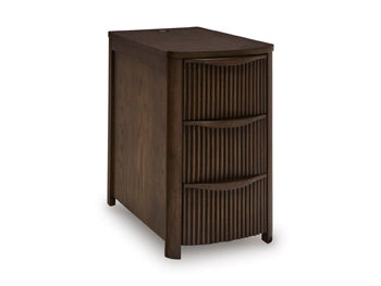 Camdill Chairside End Table - Romeo & Juliet Furniture (Warren,MI)