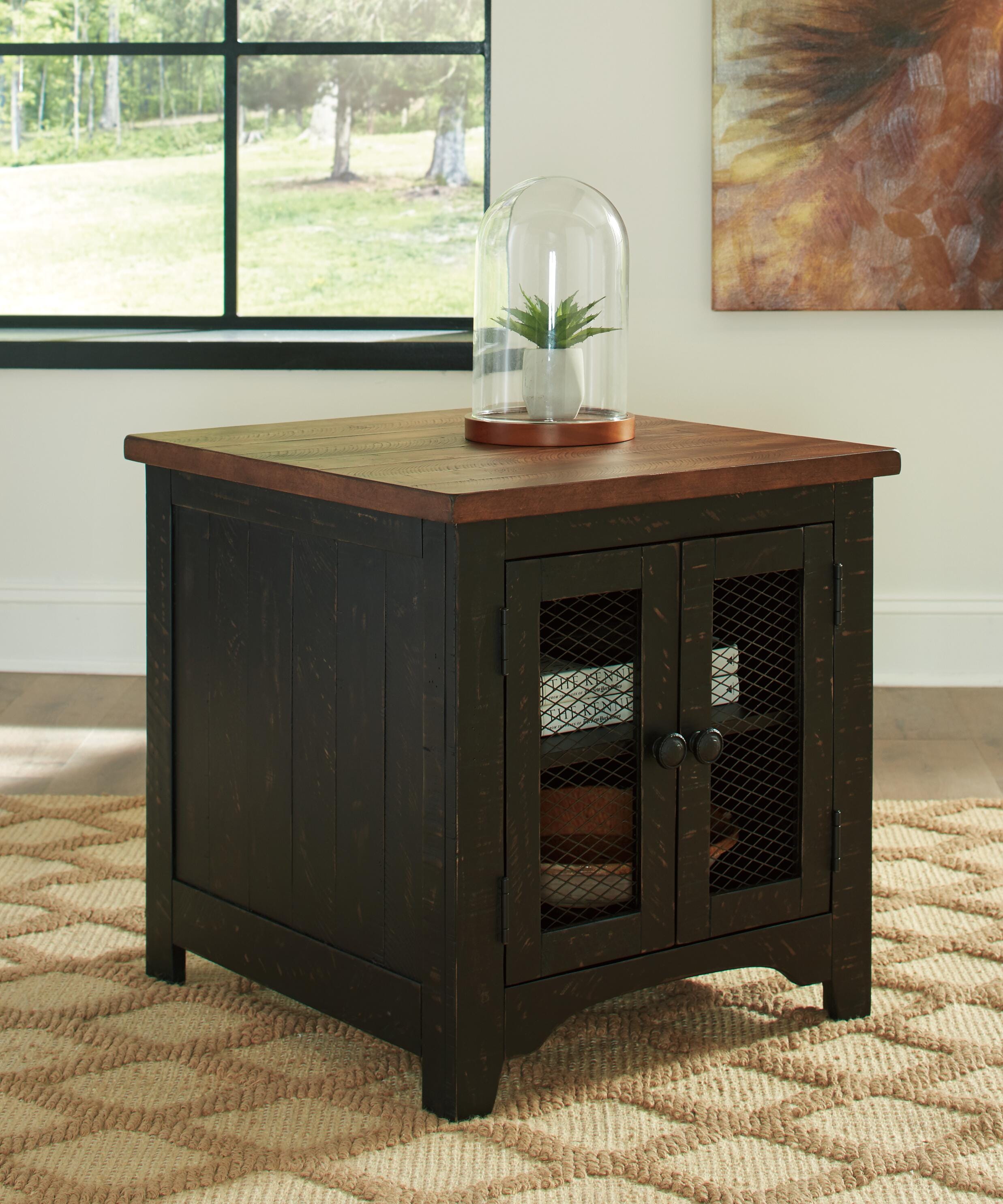 Valebeck End Table Set - Romeo & Juliet Furniture (Warren,MI)