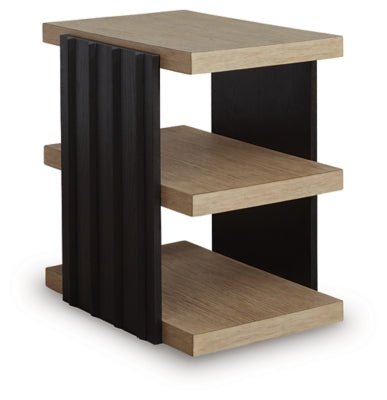 Rylandyn End Table - Romeo & Juliet Furniture (Warren,MI)