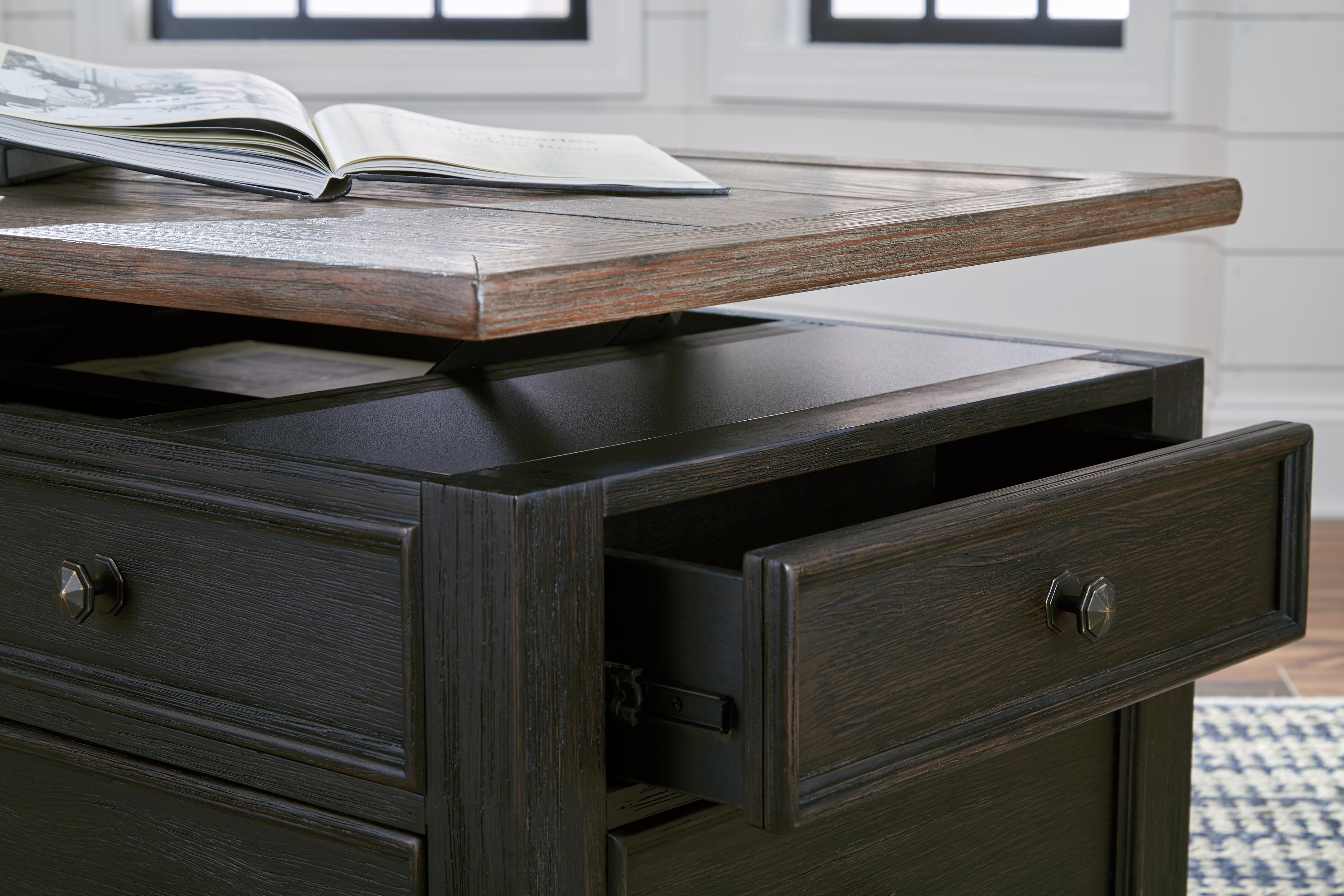 Tyler Creek Table Set - Romeo & Juliet Furniture (Warren,MI)