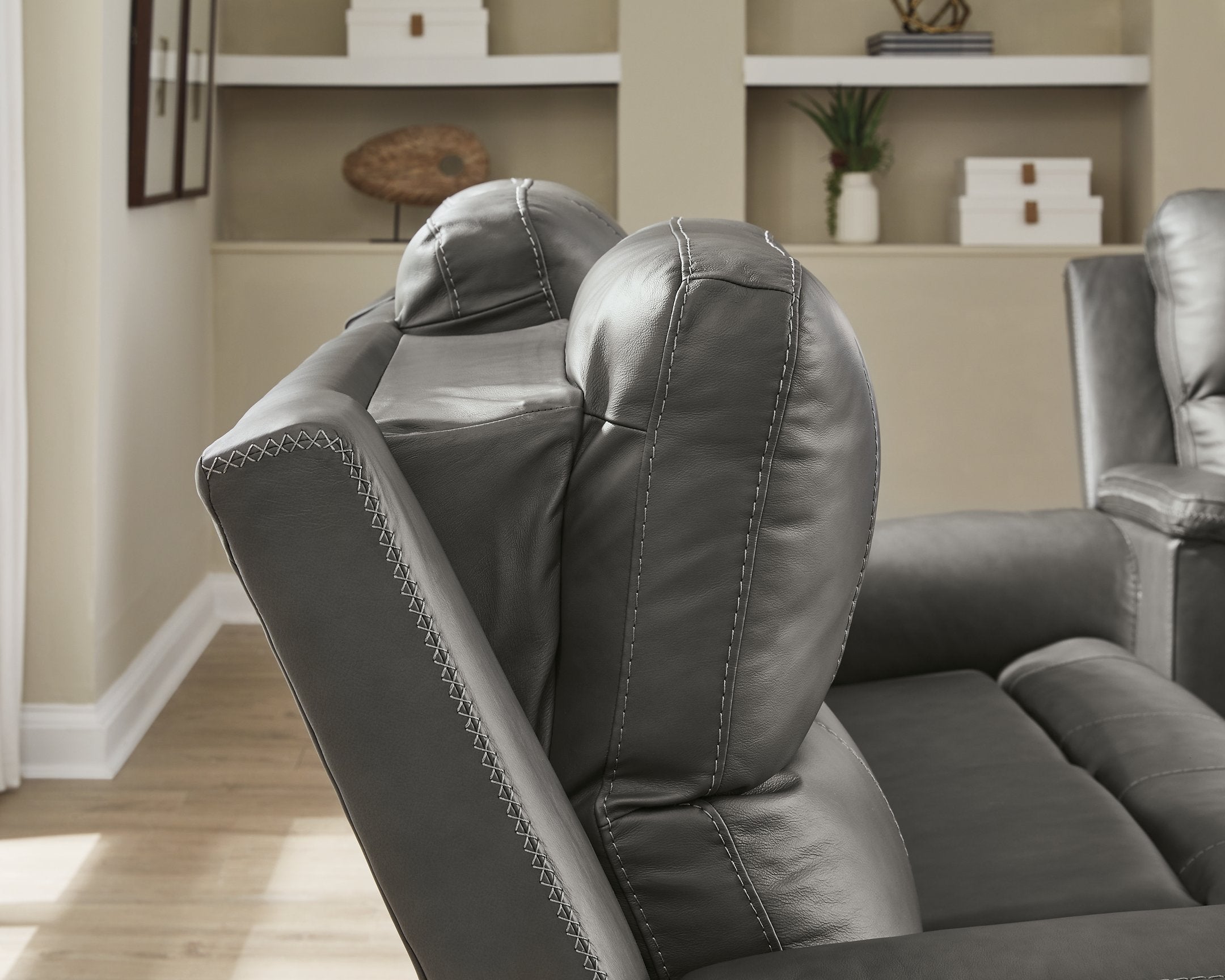 Bleckley Power Reclining Sofa - Romeo & Juliet Furniture (Warren,MI)
